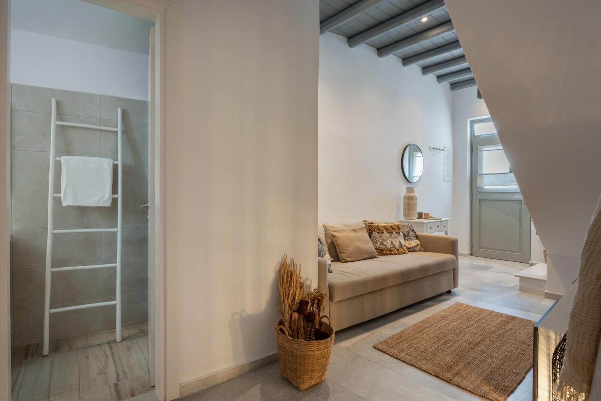 Caper-2 Bedroom Traditional Home With Amazing View Náousa Exterior photo