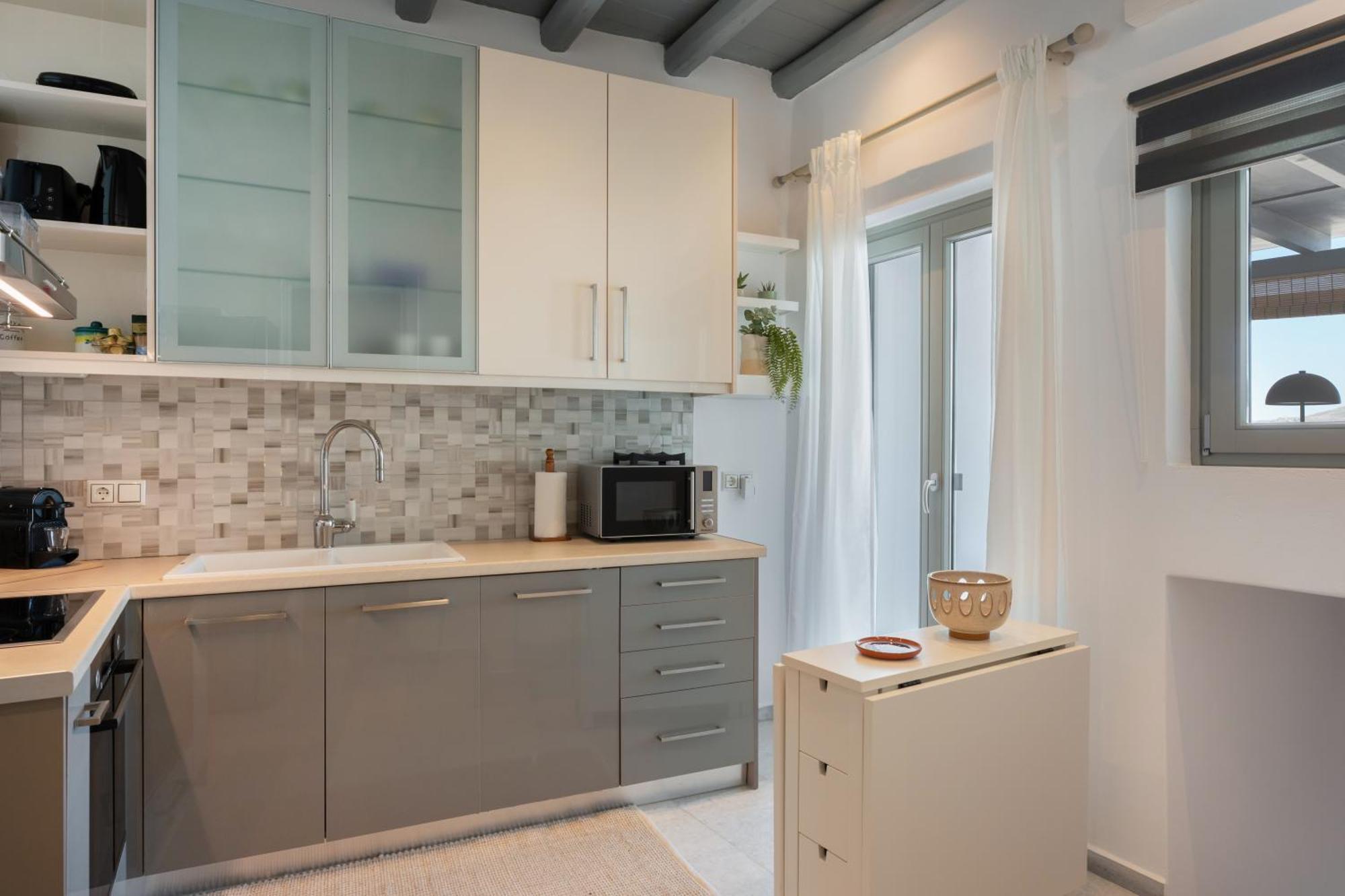 Caper-2 Bedroom Traditional Home With Amazing View Náousa Exterior photo